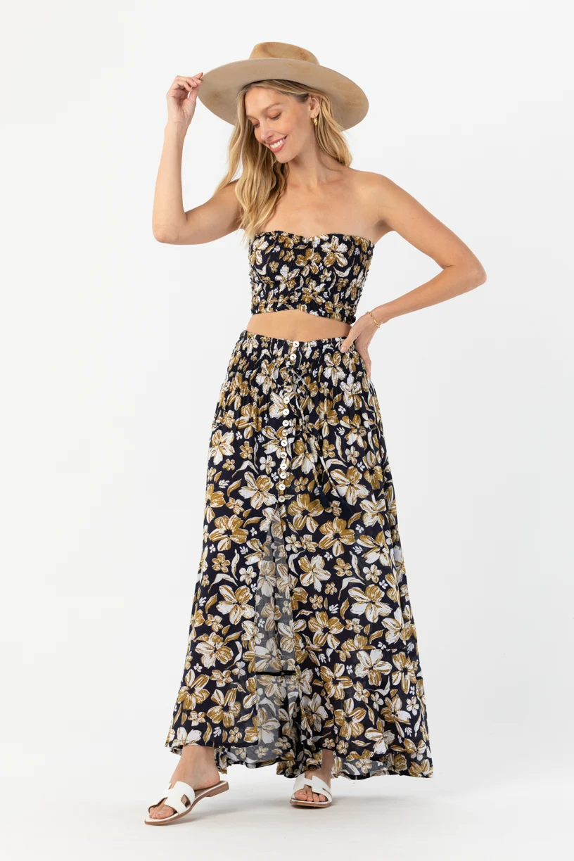 Hollie Crop Top Sleeveless - Image 6
