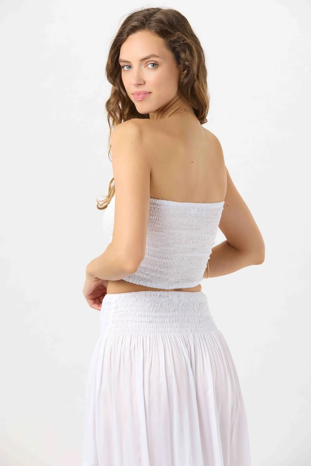 Hollie Crop Top Sleeveless - Image 3